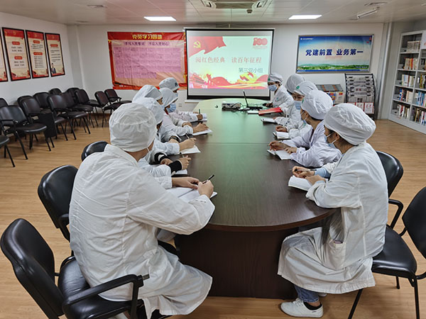 诵读红色经典，感悟初心使命—— 第二党支部第三幼组发展“红色经典诵读主题党日活动